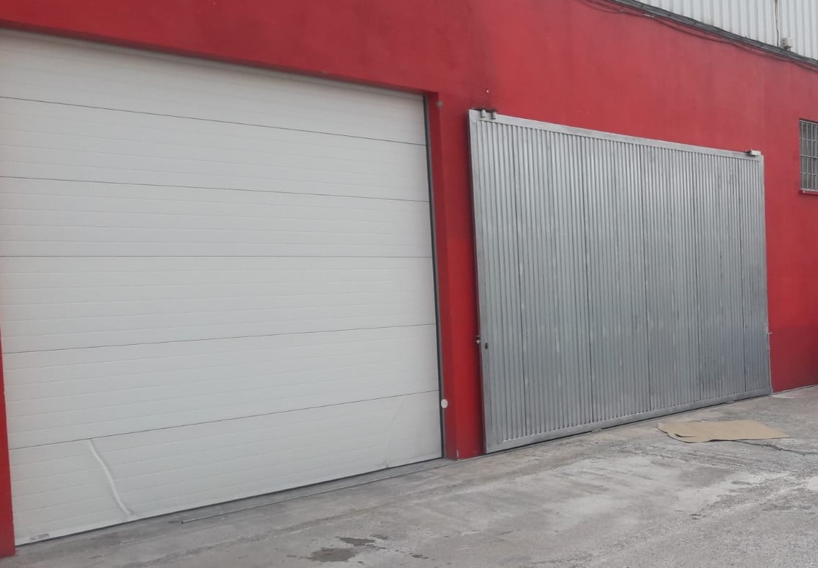 Puerta corredera 8