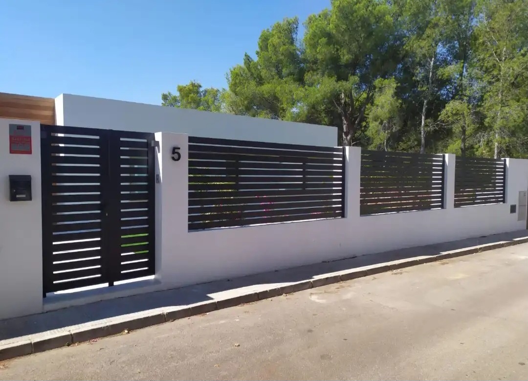 Puerta aluminio 13