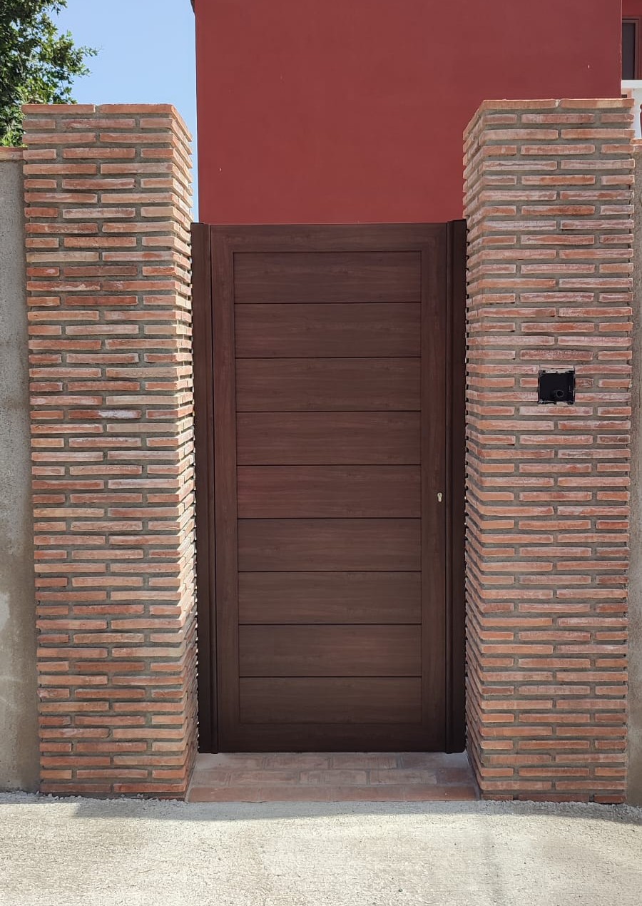 Puerta aluminio 4