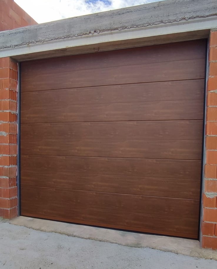 Puerta garaje 13