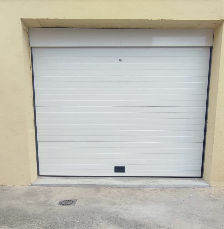 Puerta garaje 4