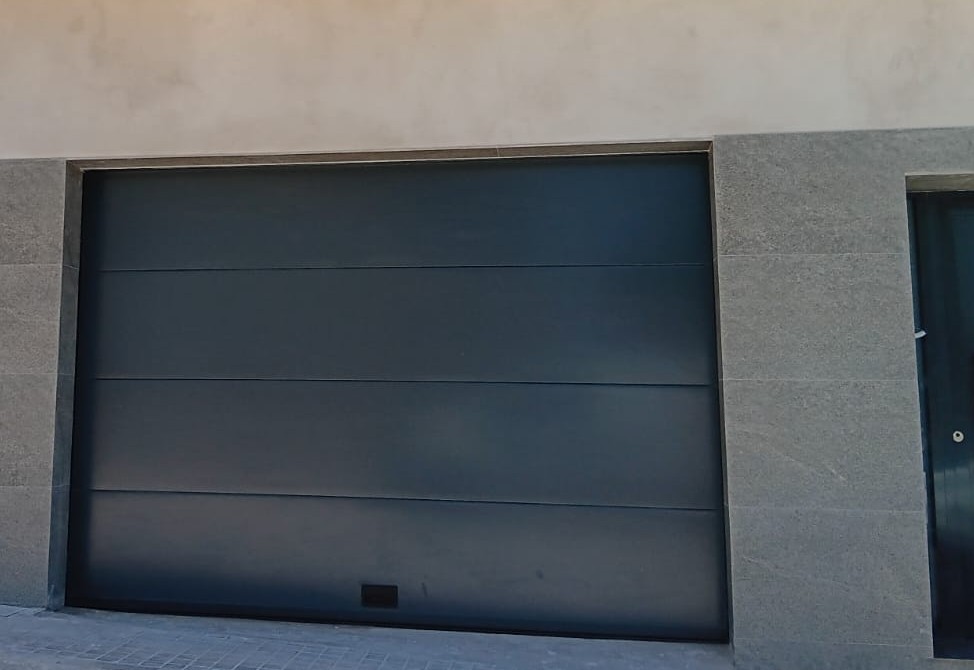 Puerta garaje 5